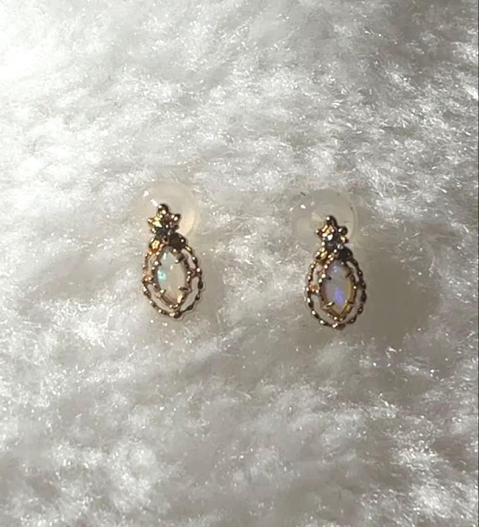 ノジェス⭐︎k10ゴールド オーバル型 ピアス