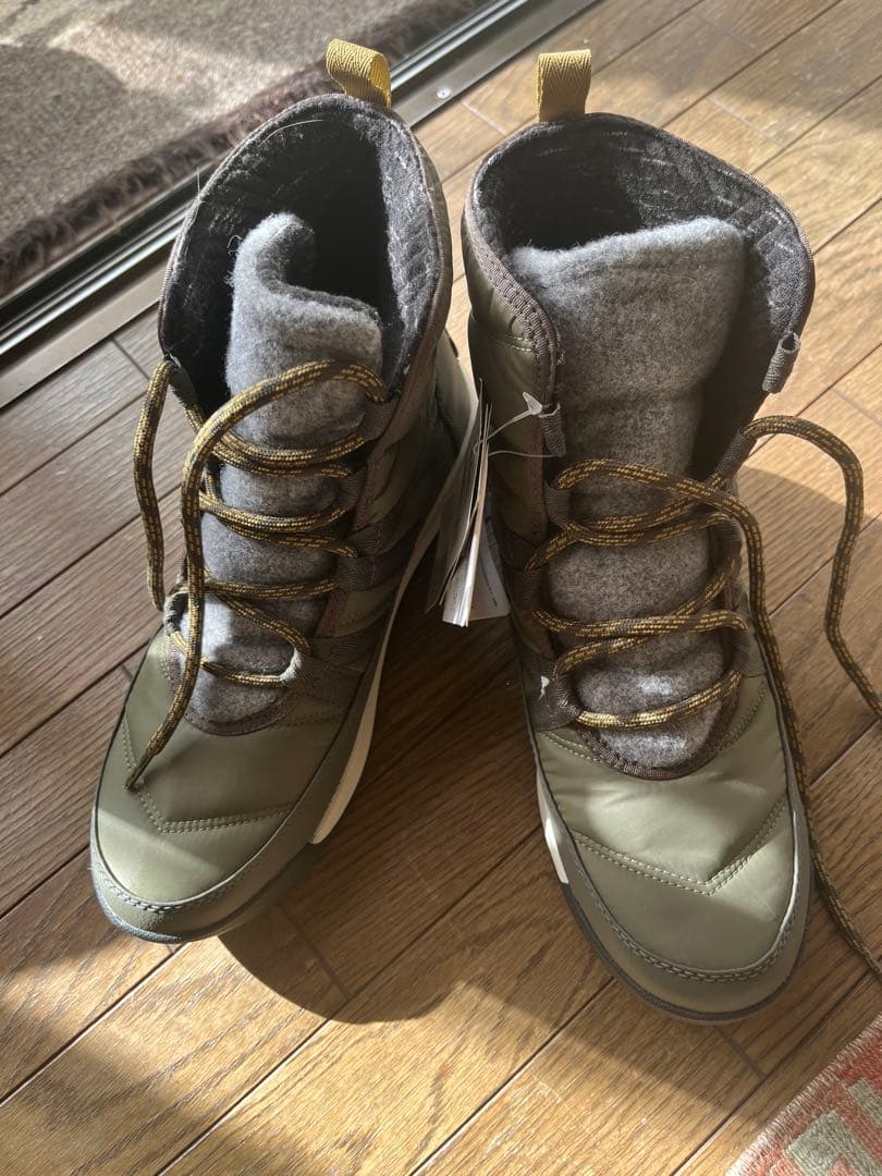 激安！ソレルスノーブーツ25.5センチUK6.5