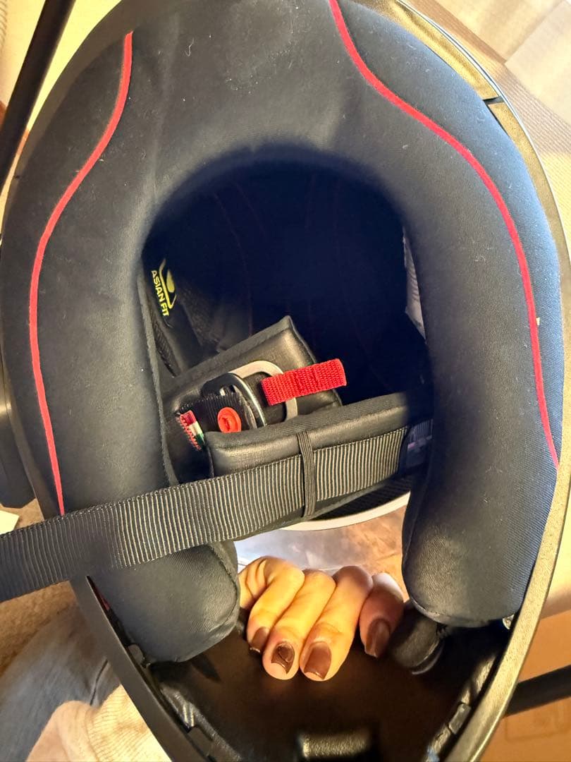 agv K1 ヘルメット中古(インカム付き)