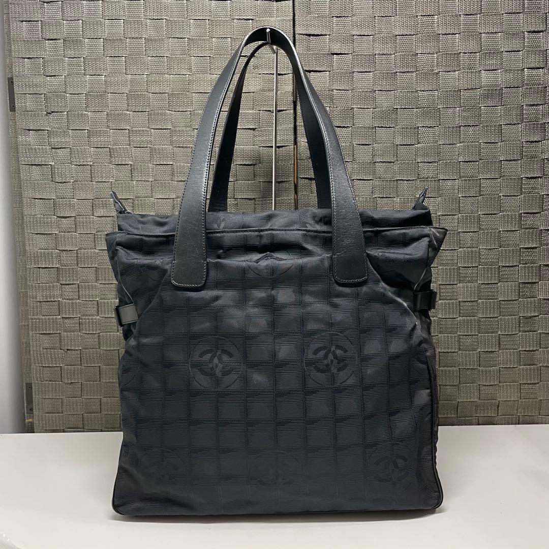 て*こ様 CHANEL ニュートラベルラインGM ブラック　トートバッグ