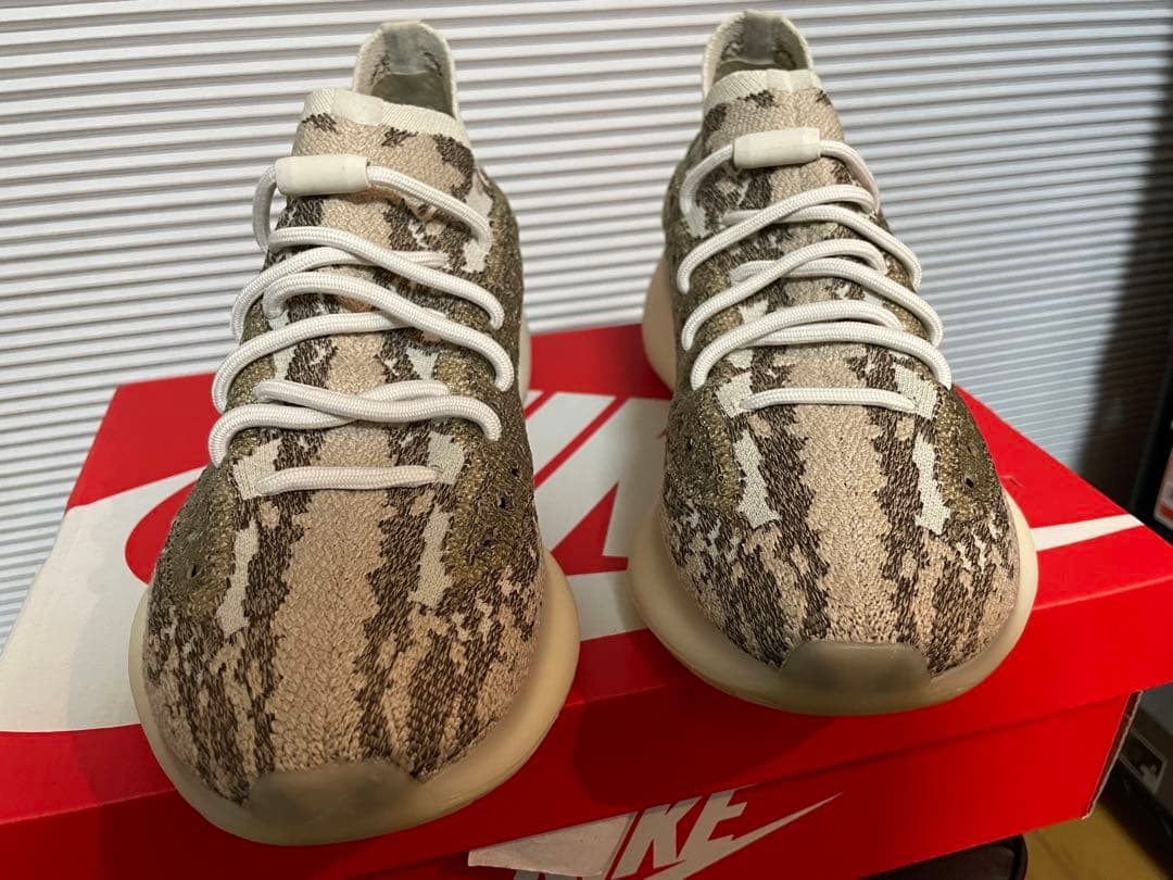 画像追加 adidas yeezy boost 380 pyrite パイライト