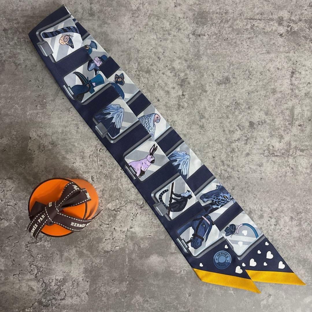 エルメス　ツイリー　エルメスストーリー　スカーフ　人気柄　ネイビー