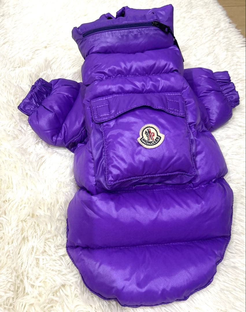 犬服　ダウンジャケット モンクレール CHIHUAHUA MONCLER 紫