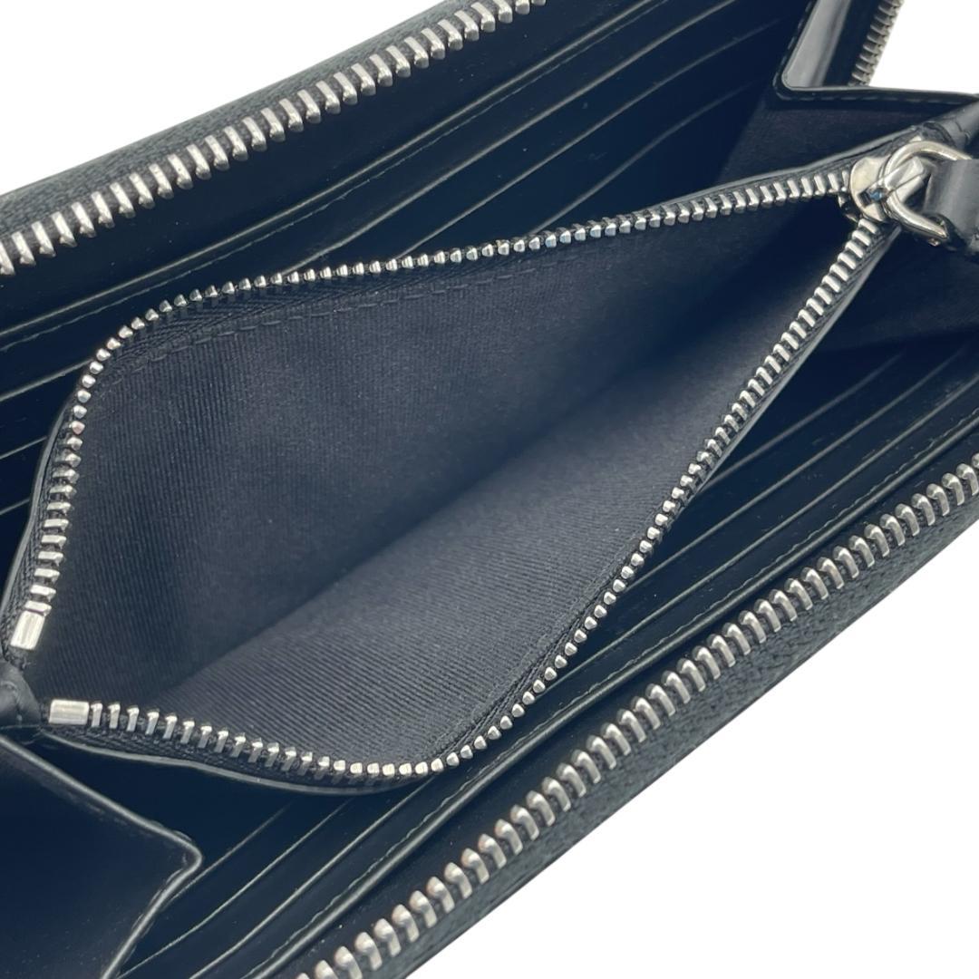 BURBERRY/バーバリー エンボスロゴ ラウンドファスナー長財布