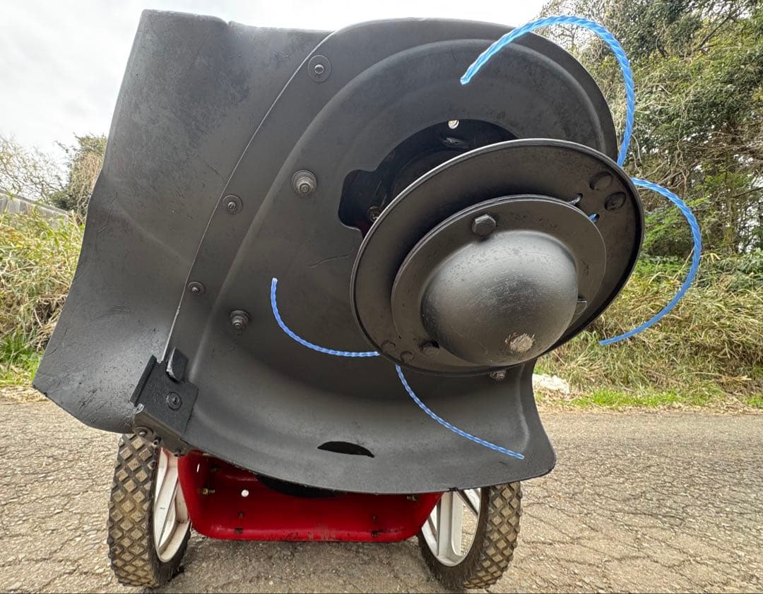 MTD 草刈り機 WST22 22インチ ストリングトリマー ナイロン芝刈り機