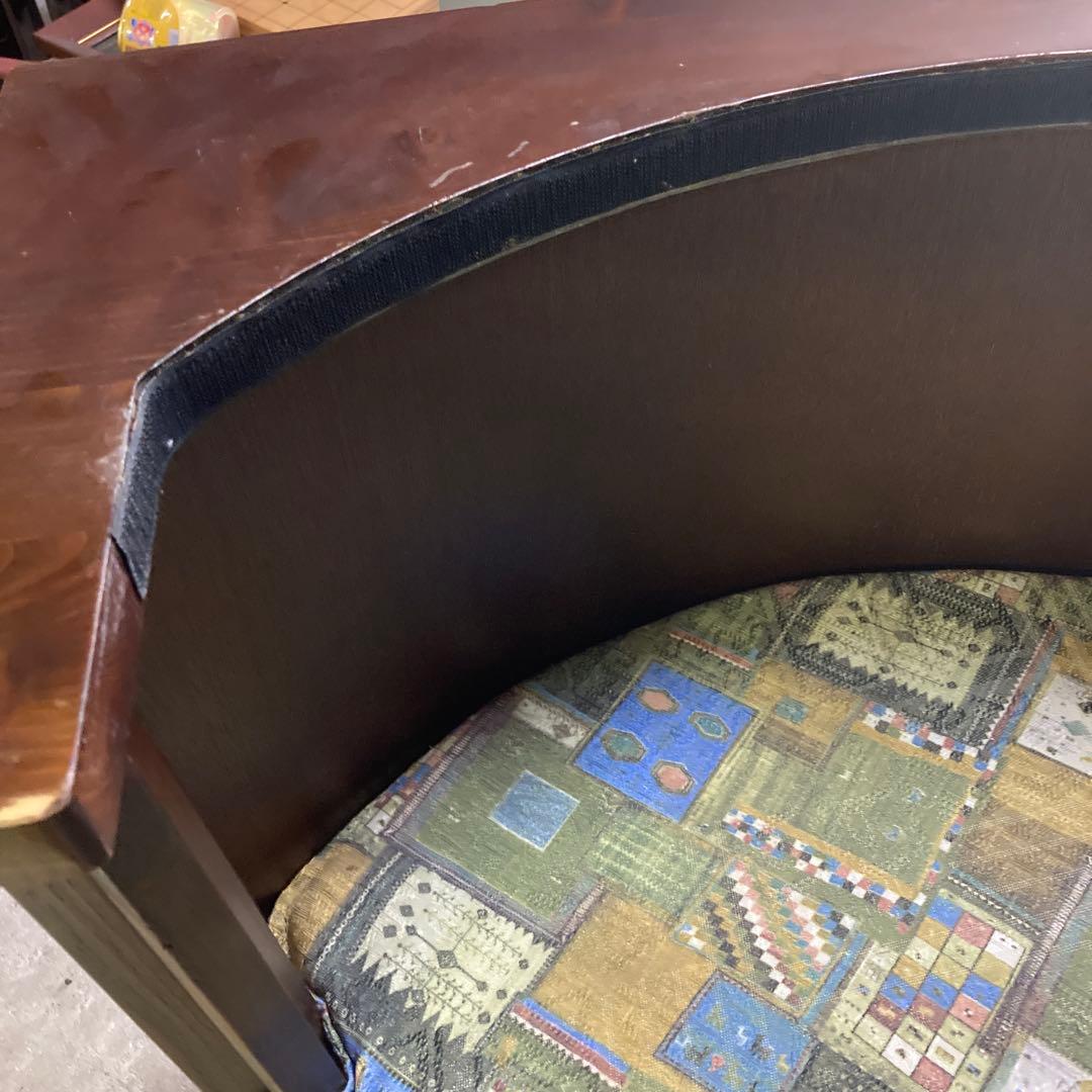 イタリア輸入品　木製コーナー　キャビネット　コーナーチェア