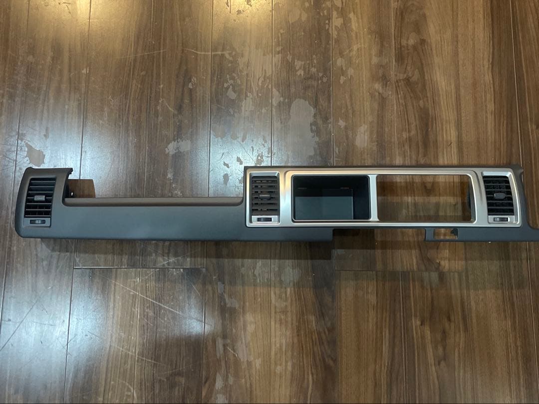 ハイエース　ワイド　純正オーディオパネル