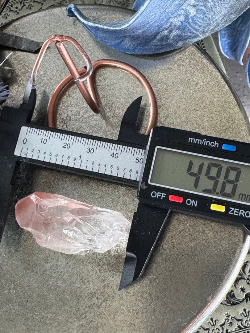 ルージュフォルム　レムリアン　ピンクレムリアンルーツ　ツートンカラー　ロック調