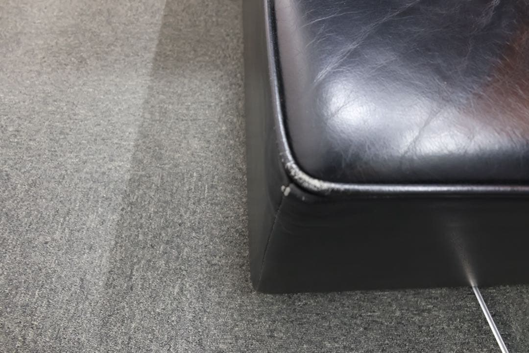 オットマン・スツール『Cassina』 [送料込み]