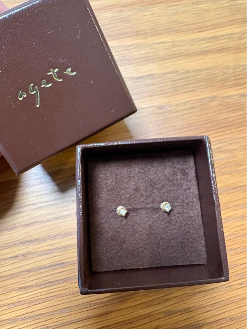 ※箱無し※廃盤　agete　K18　ダイヤモンド　スタッドピアス
