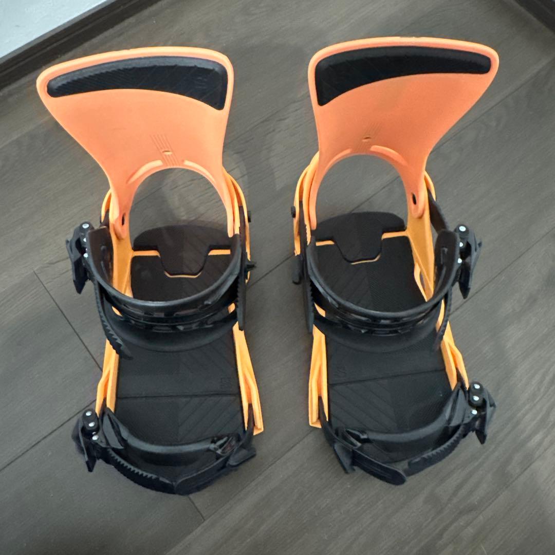 SALOMON オレンジ ビンディング　Sサイズ