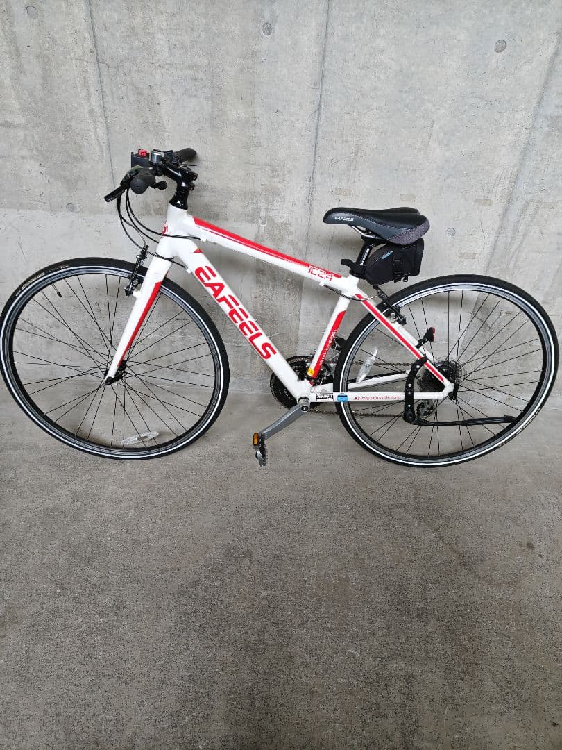 【美品】EAFEELS クロスバイク SHIMANOコンポーネント 2015年製