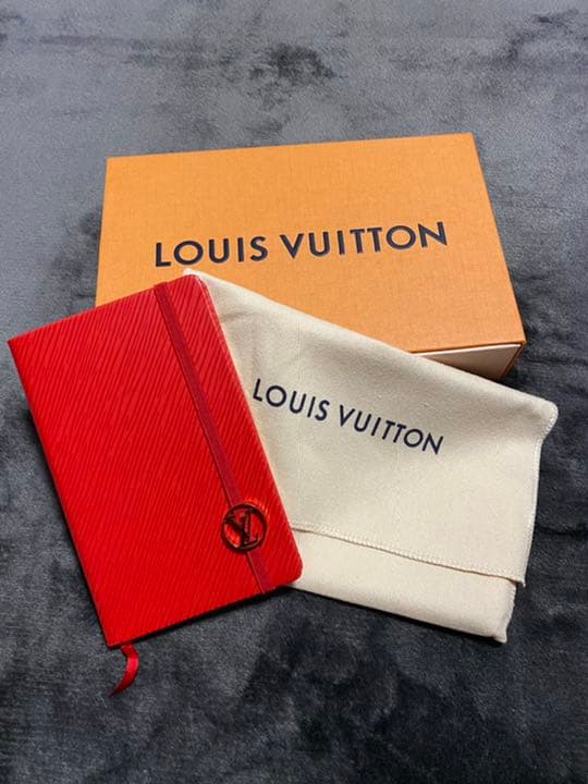 【新品未使用】ルイヴィトン　Louis Vuitton メモ帳★