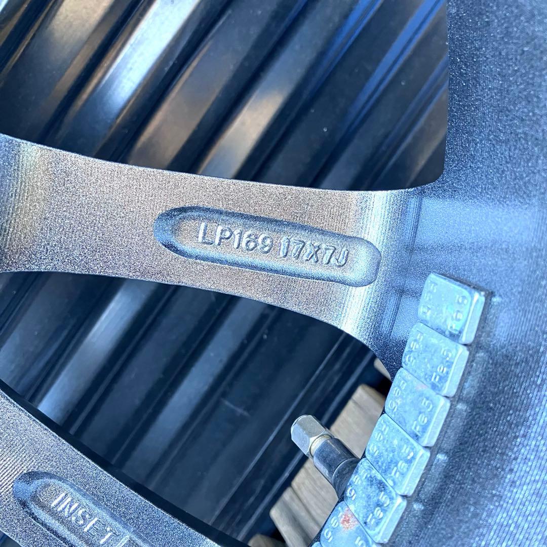 社外品　スタッドレスタイヤ　ホイールセット　215/60R17 ✨2022年製✨