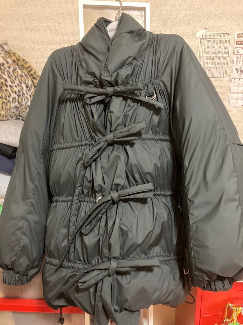 PERVERZE ダウンコート