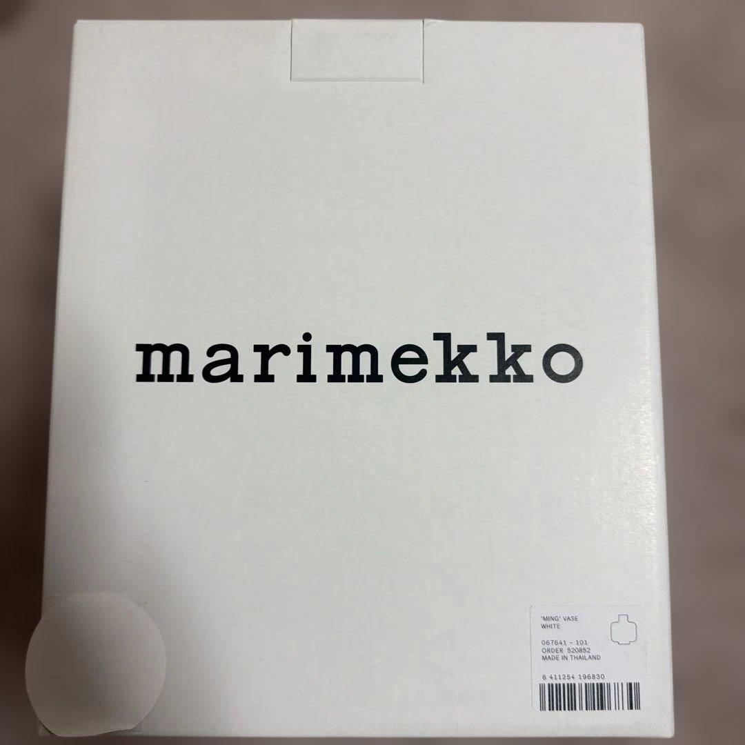 【新品未使用】マリメッコ　MINGフラワーベース　花瓶　ホワイト