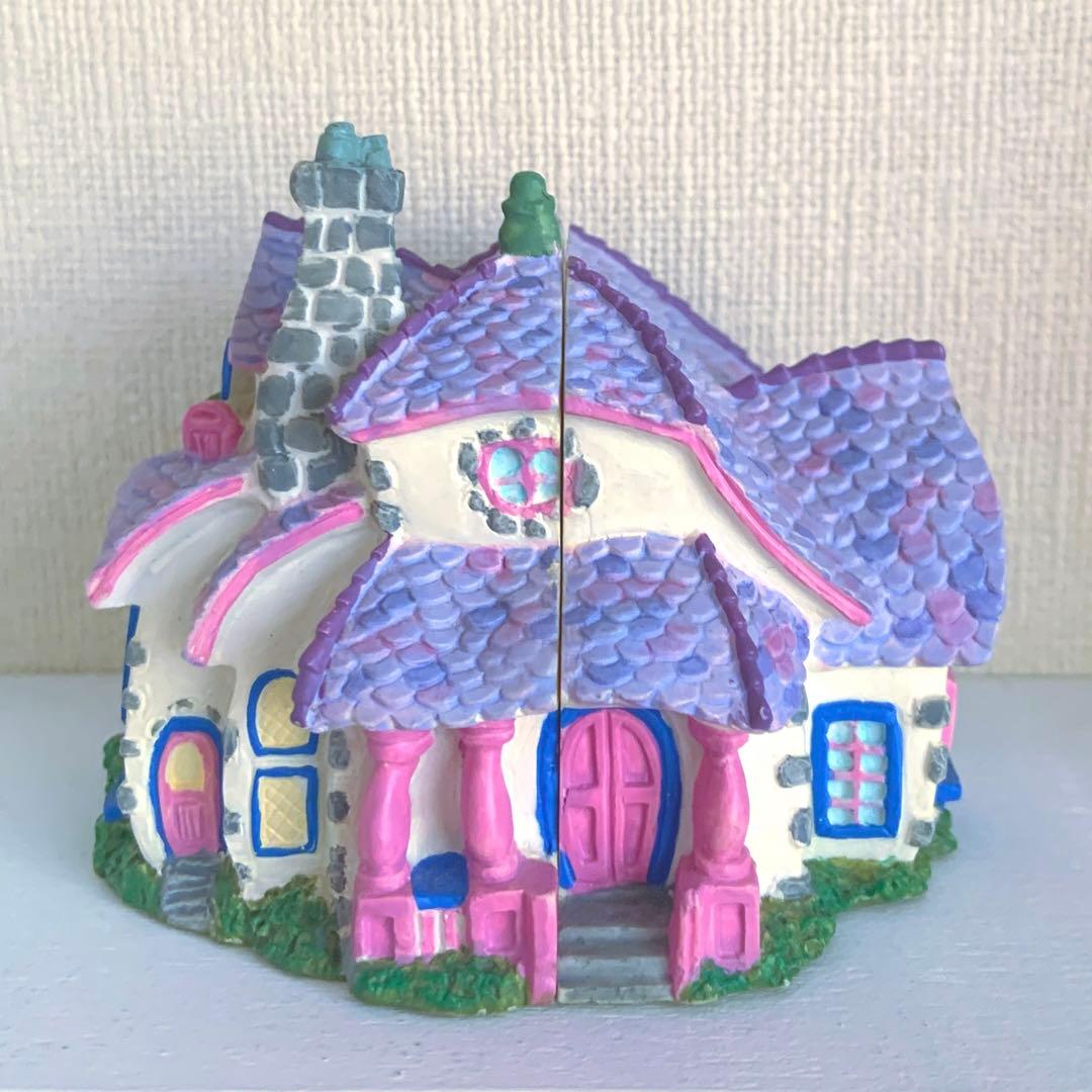 ディズニーランド　ミニーちゃんの家　トゥーンタウン　置物