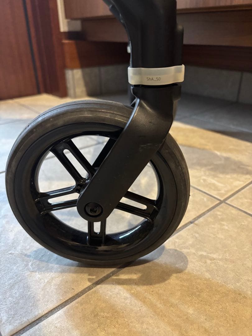 値下げ！サイベックスメリオ（2022年モデル）モニュメントグレー