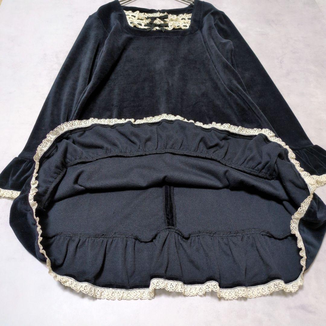 Emily Temple✨️ベロア黒レースワンピ 上品クラシカ ル 大人可愛い♡