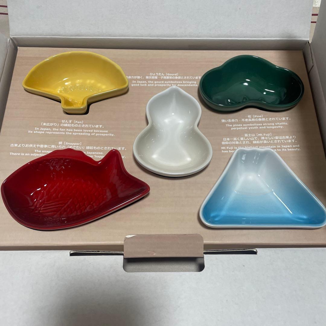 《新品》ル・クルーゼ ミニ・ディッシュ ラッキーモチーフ お正月