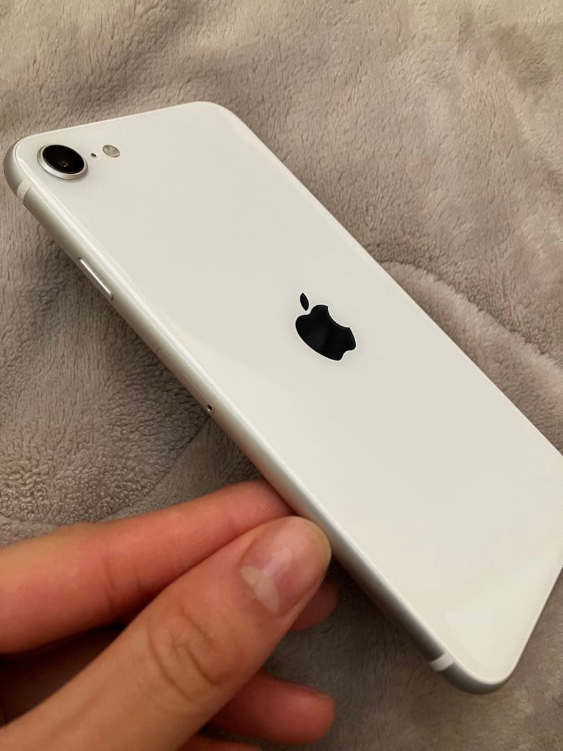 iPhoneSE 第二世代 本体　箱付き　128GB