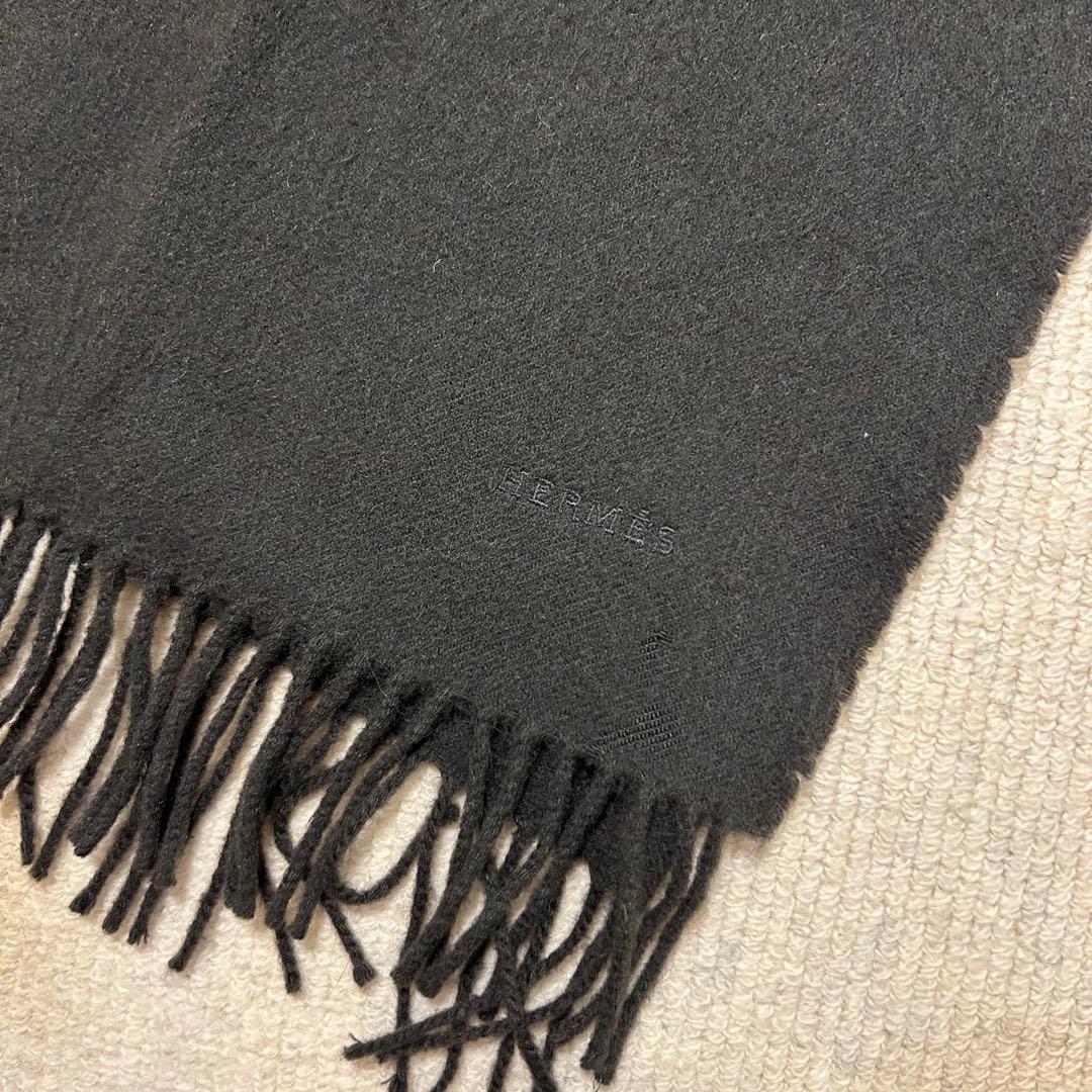 HERMES (エルメス) ロゴ刺繍 カシミア マフラー チャコールグレー