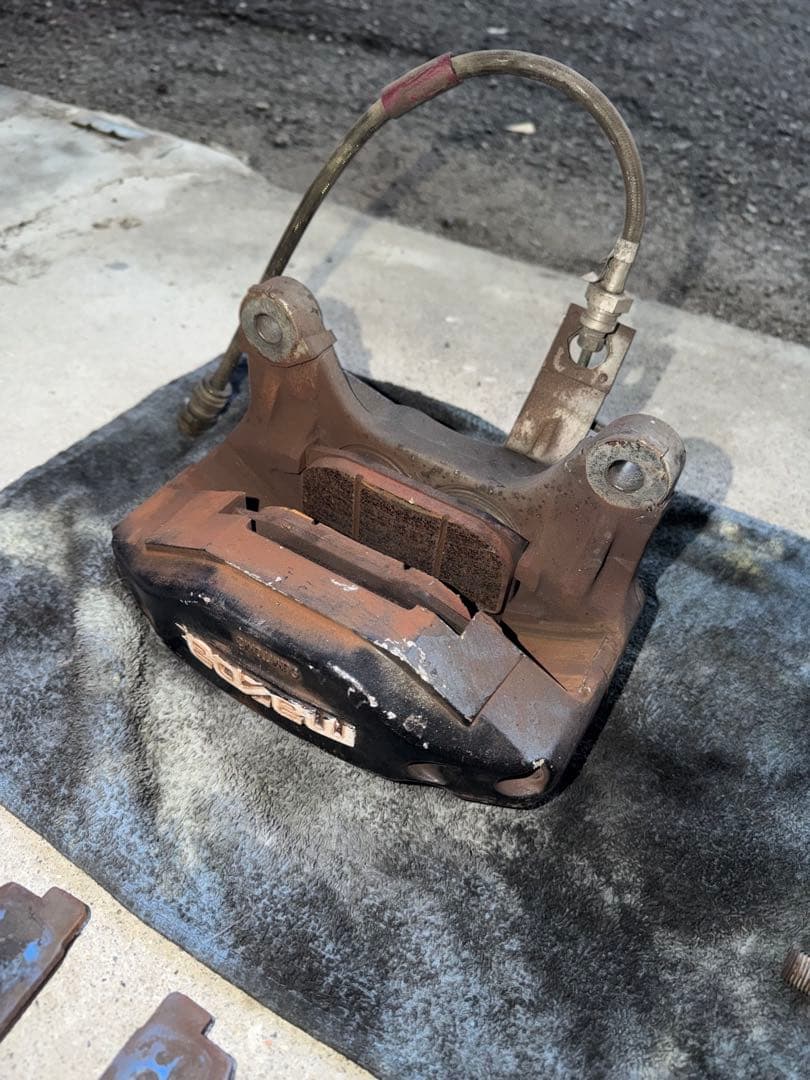 fd3s フロントキャリパー　5型