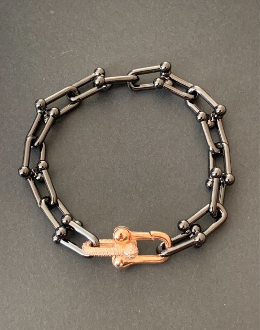 山田涼介着用モデル　ハードウェア　ダイヤ　ブレスレット