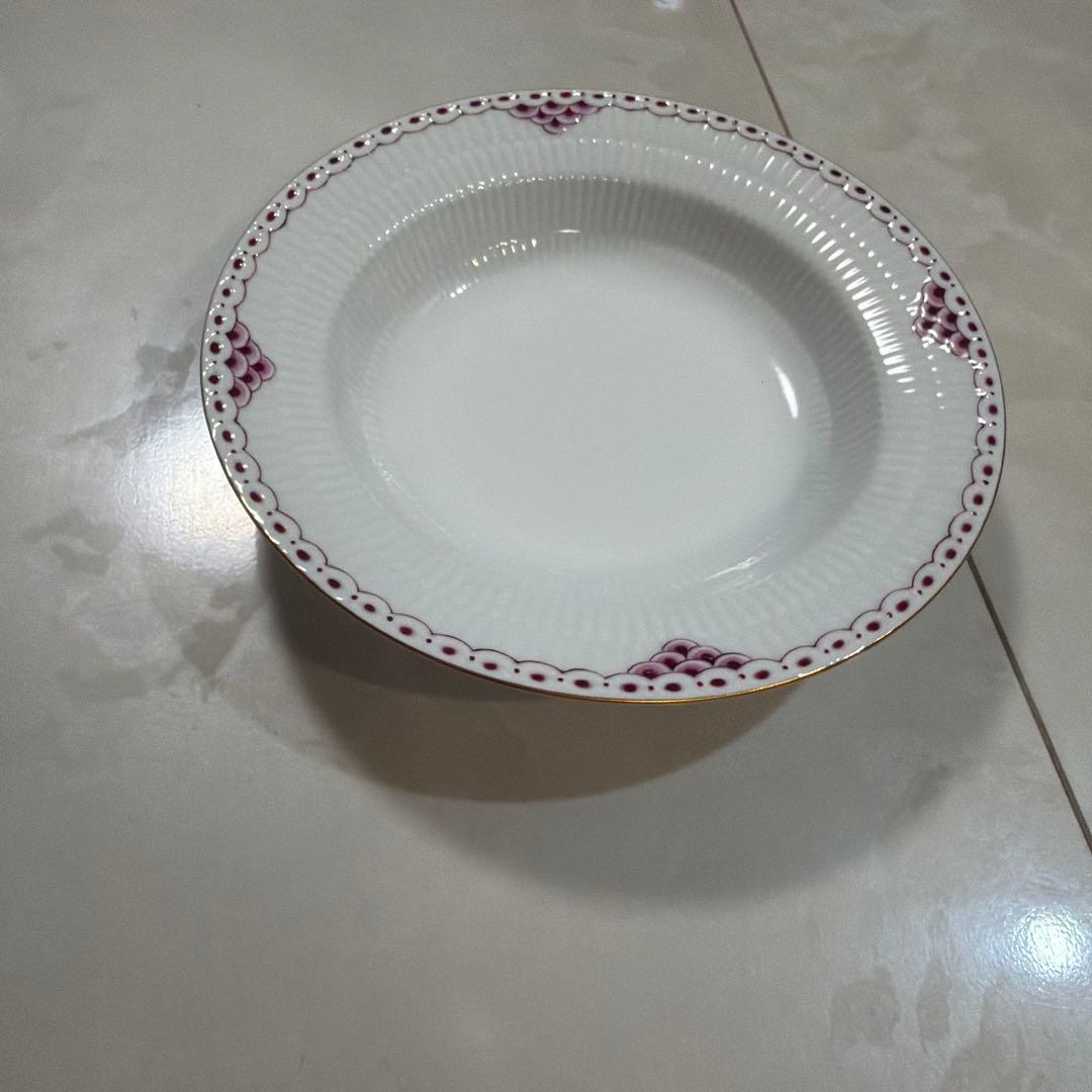 希少　廃盤RoyaI  ロイヤルコペンハーゲンバーガンディ