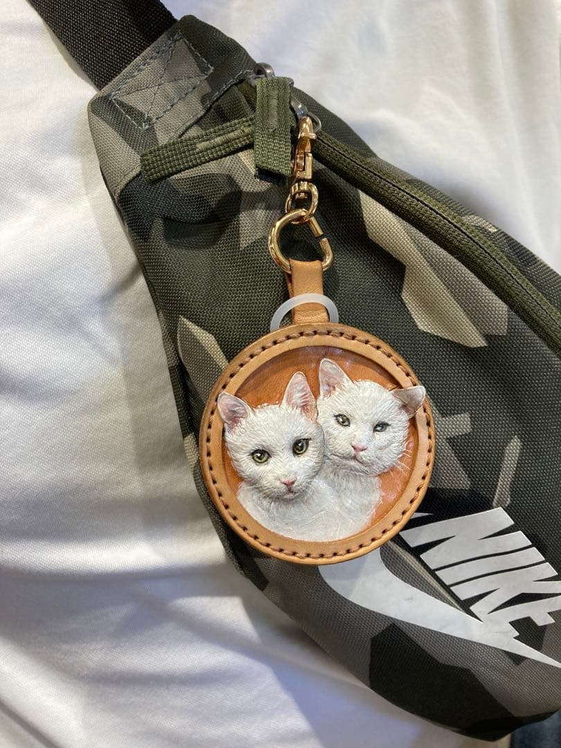 レザークラフト　本革　ペット　マグネット　アクセサリー　オーダーメイド