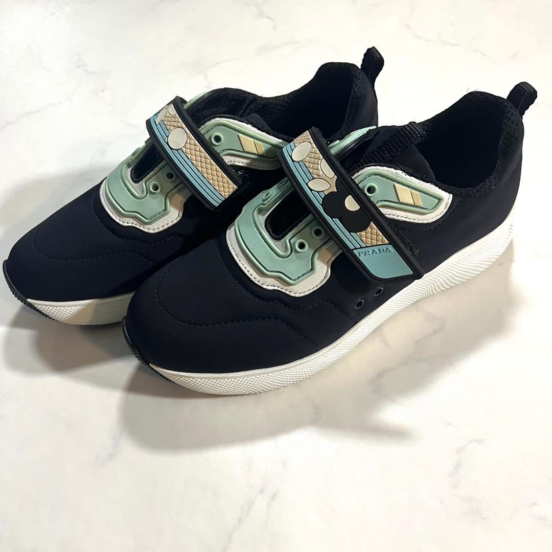 プラダスポーツ ベルクロ スニーカー 靴 黒 ラバーロゴ 花 23-23.5