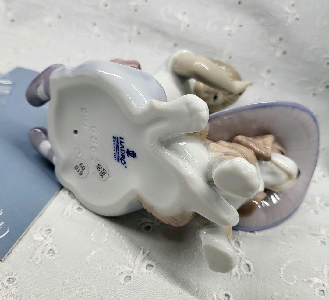 未使用近✨リヤドロ「おめかししようね」 6862 置物 オブジェ 箱 少女 犬