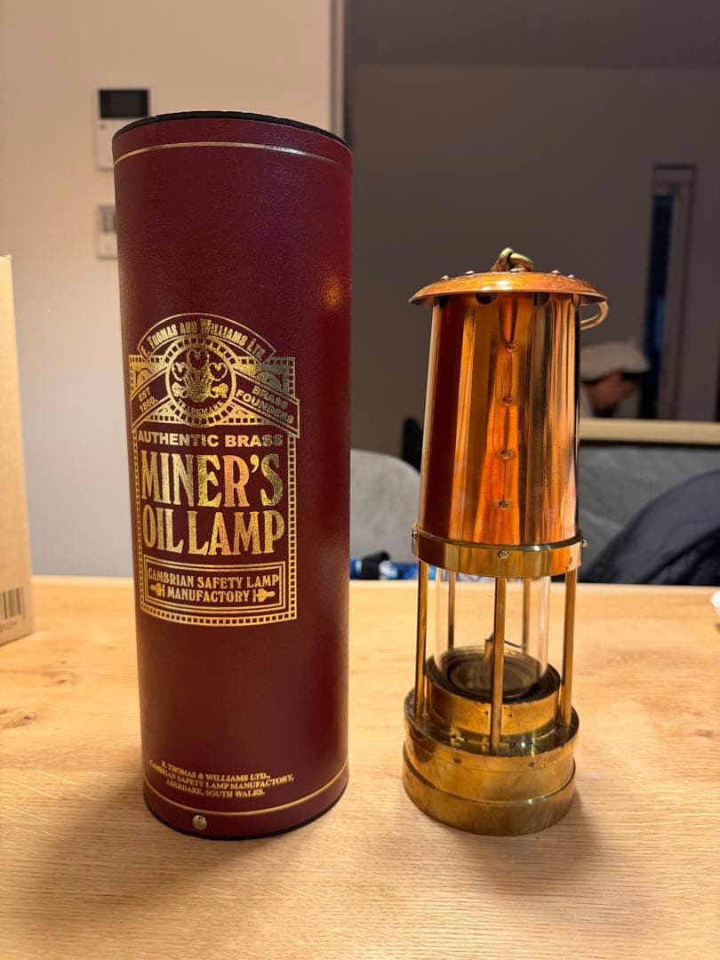 E.Thomas & Williams マイナーズランプ (Bronze)