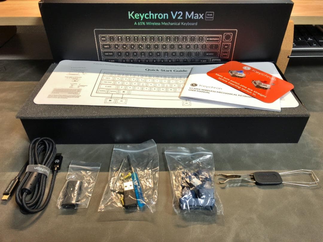 【美品】Keychron V2 Max 65%【おまけ付き】