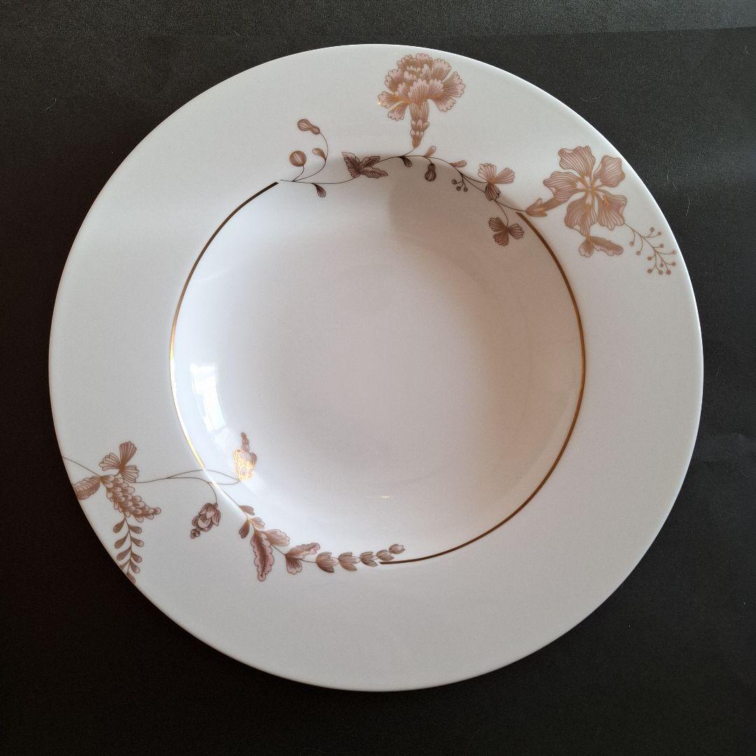【お値下げしました】Villeroy & Boch ゴールデンガーデン2枚セット