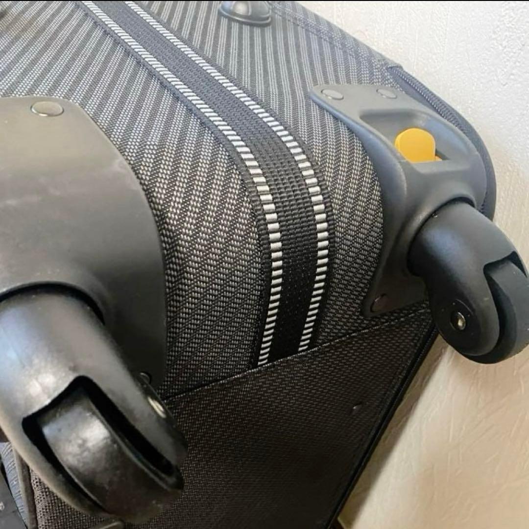 シフレ ESCAPE'S ストッパー付キャスター　ソフトスーツケース　LLサイズ