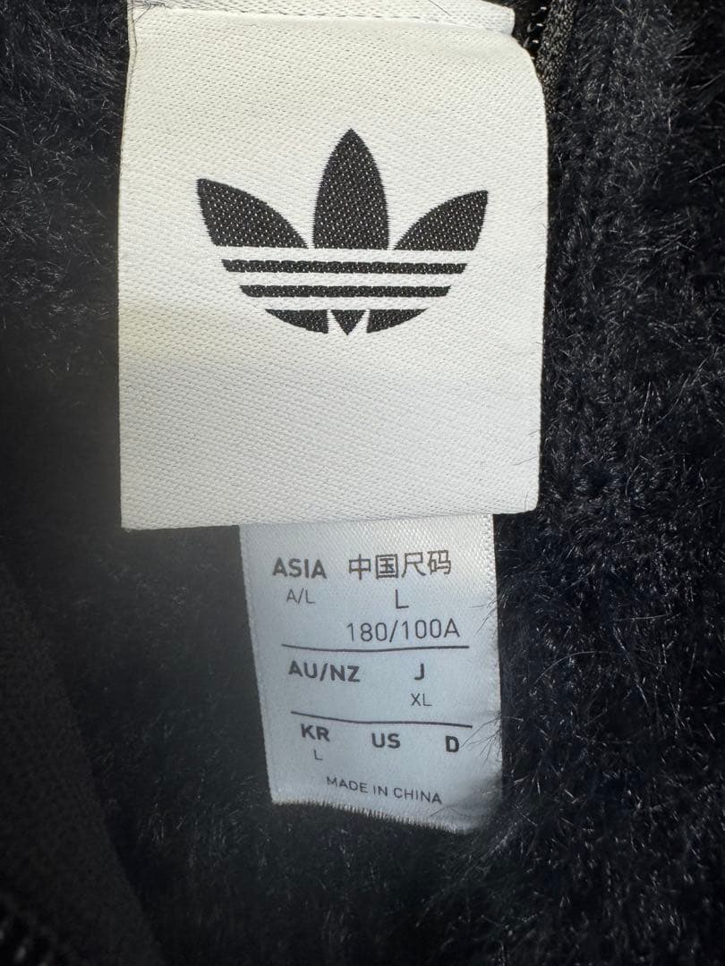 adidasフェイクモヘヤ クラシック トラックジャケット 黒　XL