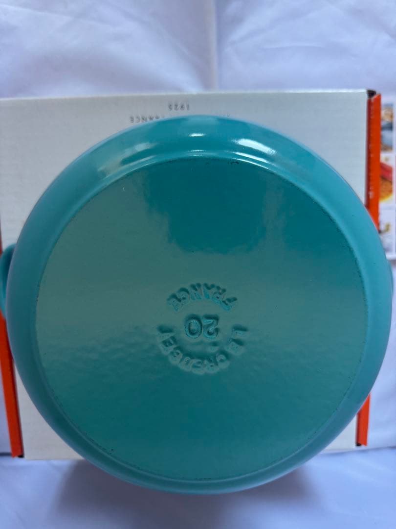 LE CREUSET ル・クルーゼ　ココットロンド　ターコイズ 20センチ