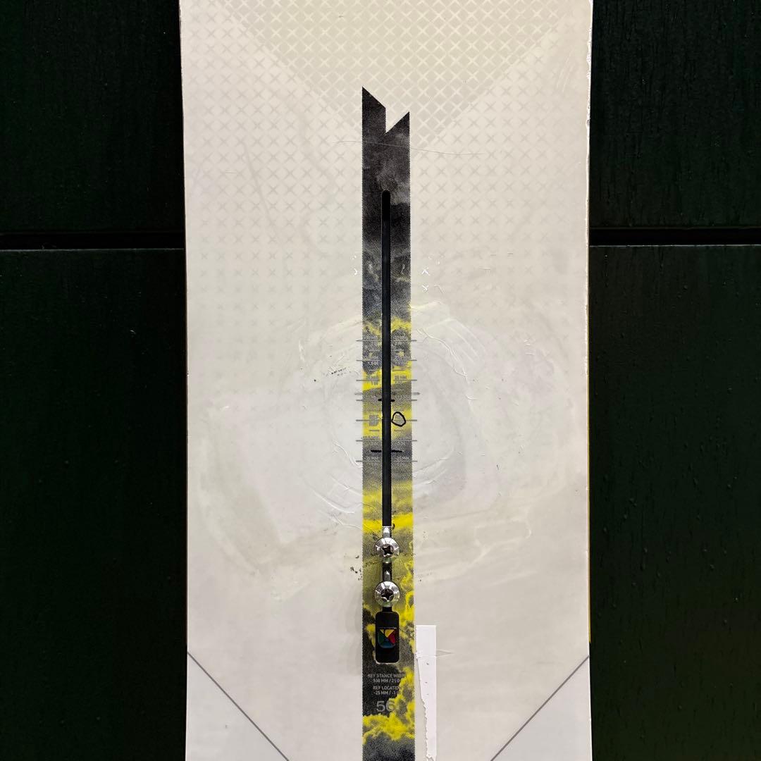 バートン　CSTM X スノーボード板　2010