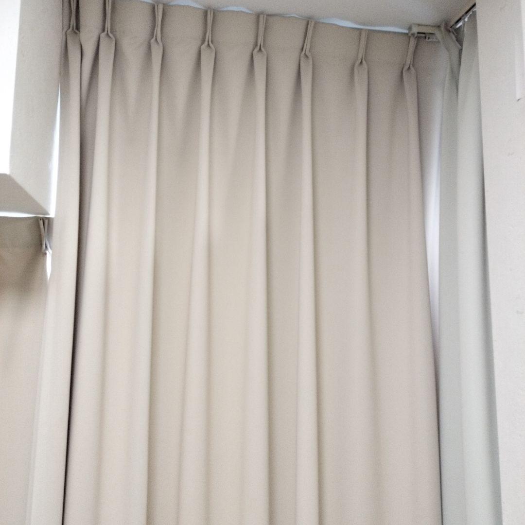 サンゲツ高さ240×（下幅200・上幅120）cm 洗える、遮光、防炎、カーテン