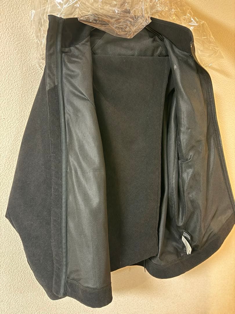 DESCENTEセットアップコーデュロイスタンドカラージャケット ＆パンツ今季