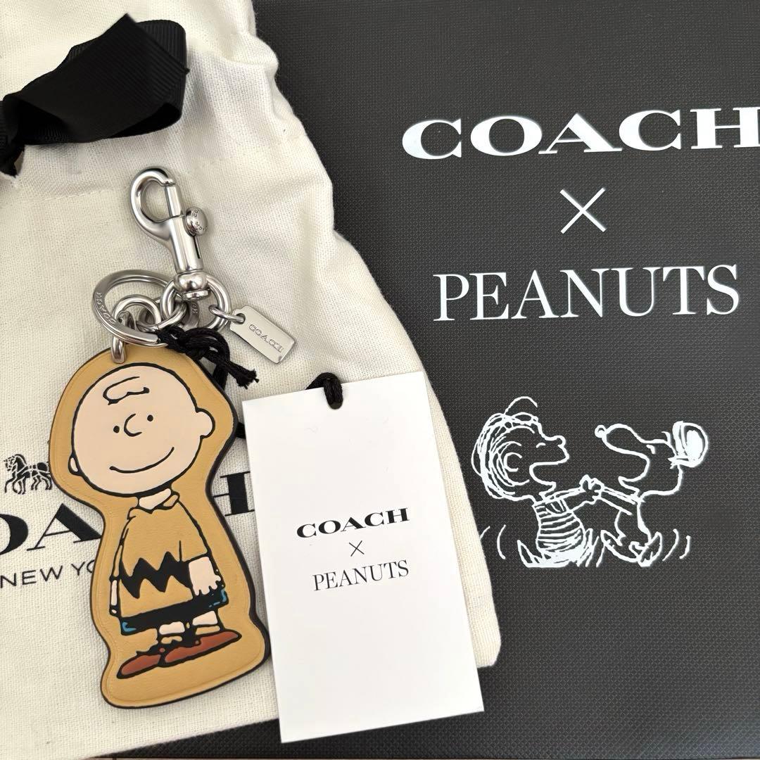 新品タグ付き　COACH×PEANUTS チャーリーブラウン　バッグチャーム