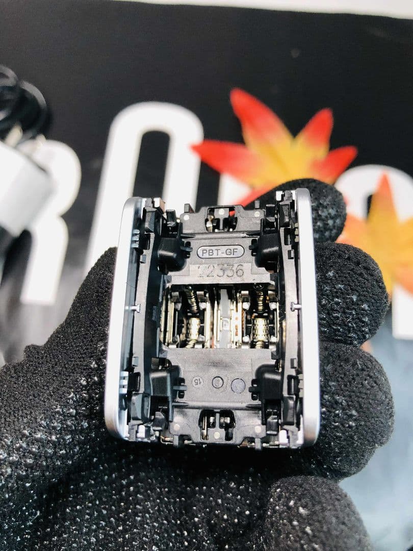 【イク】Braun S8 8510s ブラウンシリーズシェーバー