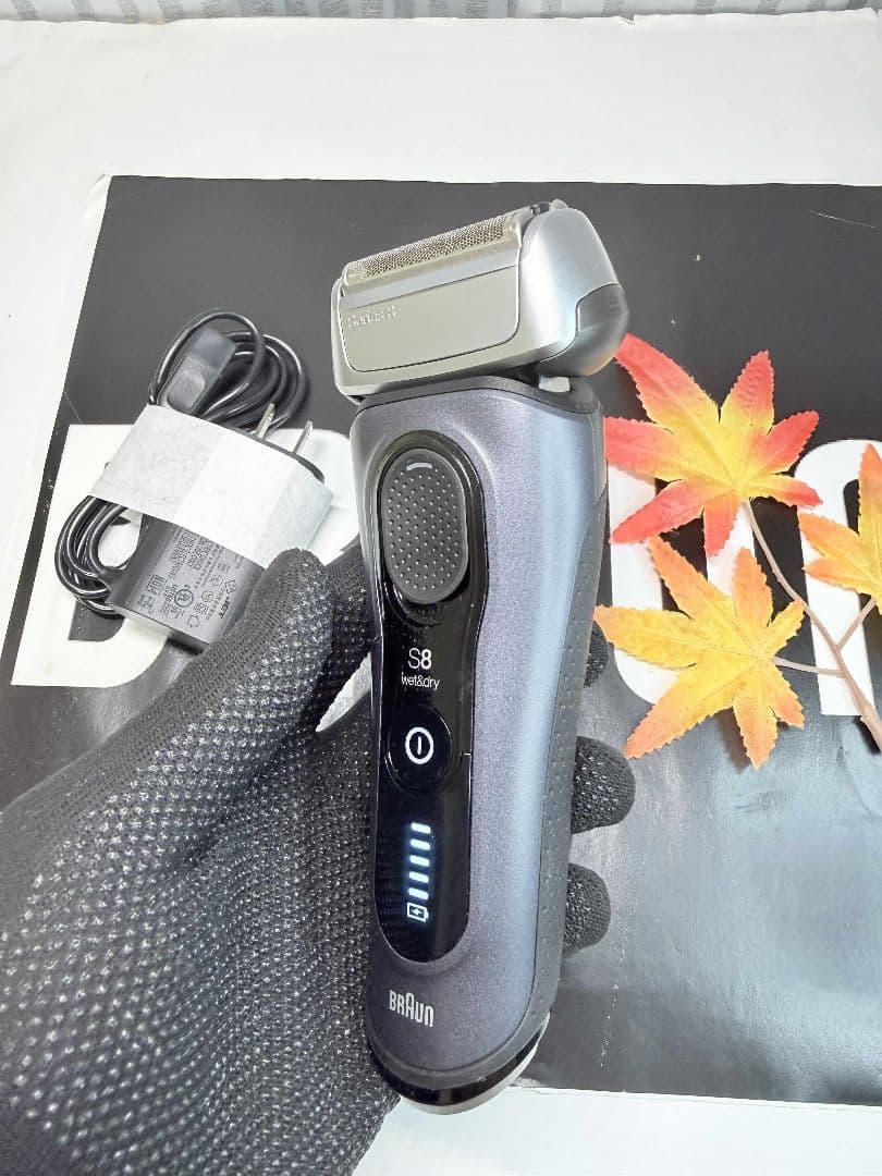 【イク】Braun S8 8510s ブラウンシリーズシェーバー