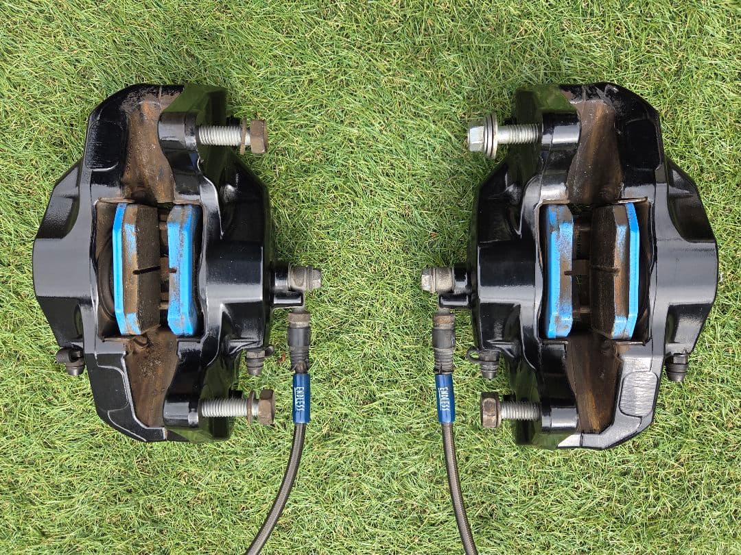 インプレッサsti 純正キャリパー リヤ