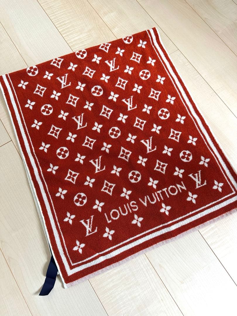 LOUIS VUITTON モノグラムタオル ブランケット　値下げ