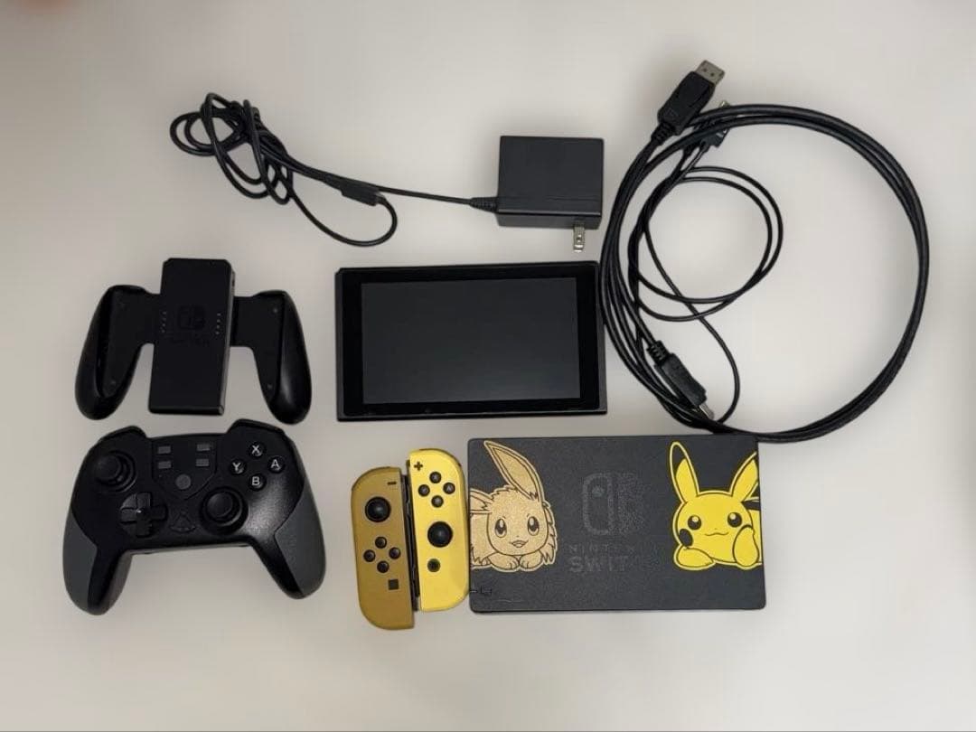 Nintendo Switch ピカブイモデル 本体