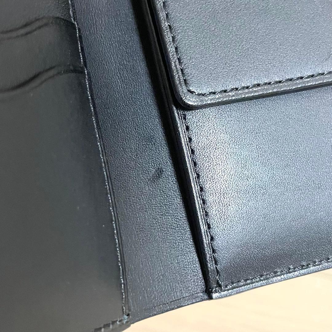 未使用/ペッレモルビダ　二つ折り財布　ウォレット　コンパクト　ブラック　レザー