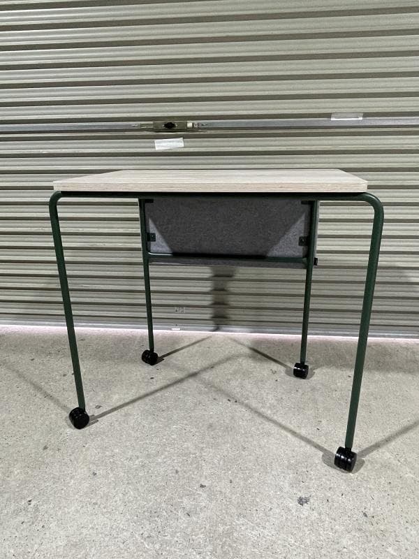 【美品】オカムラ　スプリント　MT40AB MHG9　5台　スタッキングテーブル