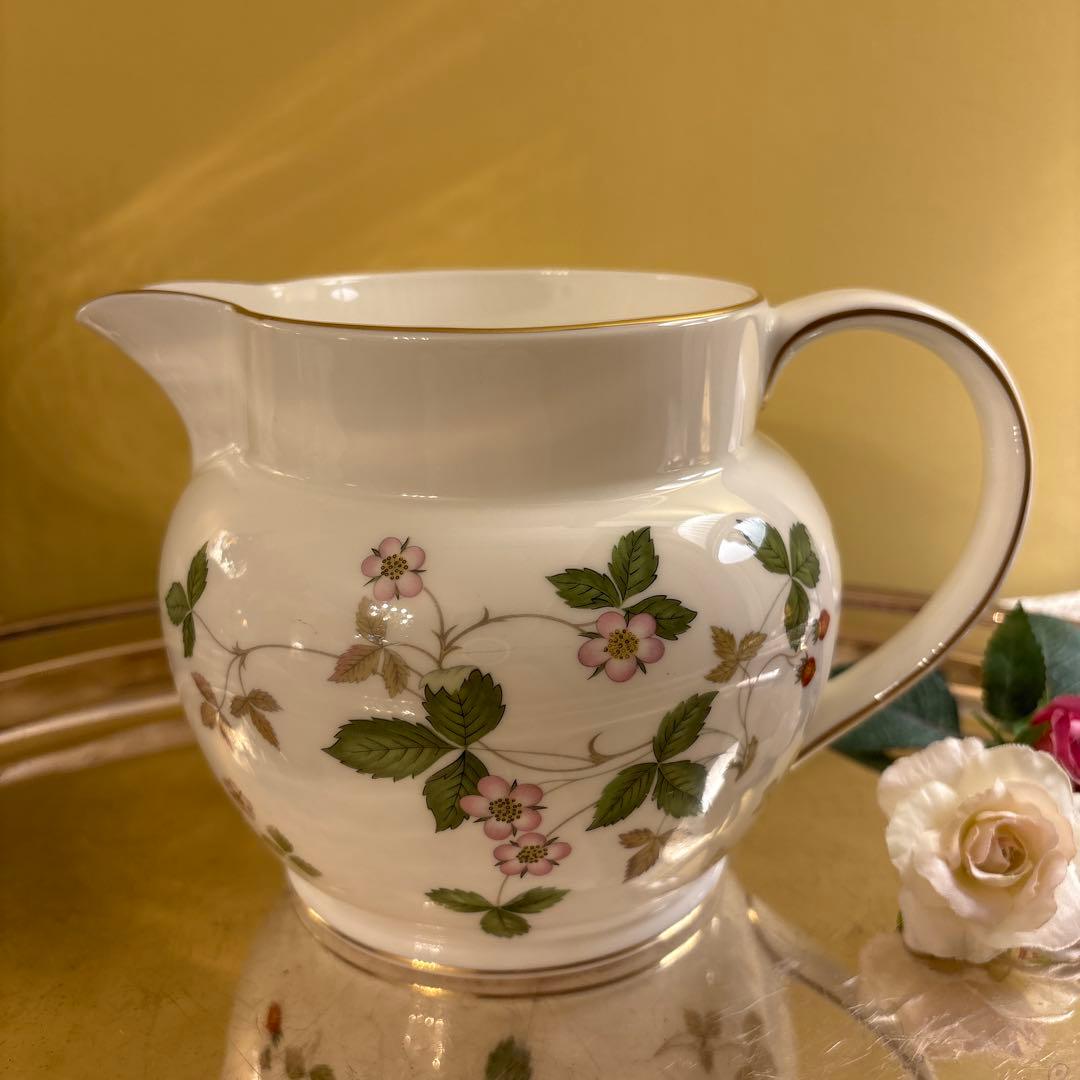 英国製　希少　ウェッジウッド　ワイルドストロベリー　ピッチャーorジャグ